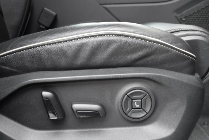 Volkswagen Touareg III с пробегом 2019 года, цена 5 790 000 рублей, 114673 км, внедорожник, Автокод Объявления