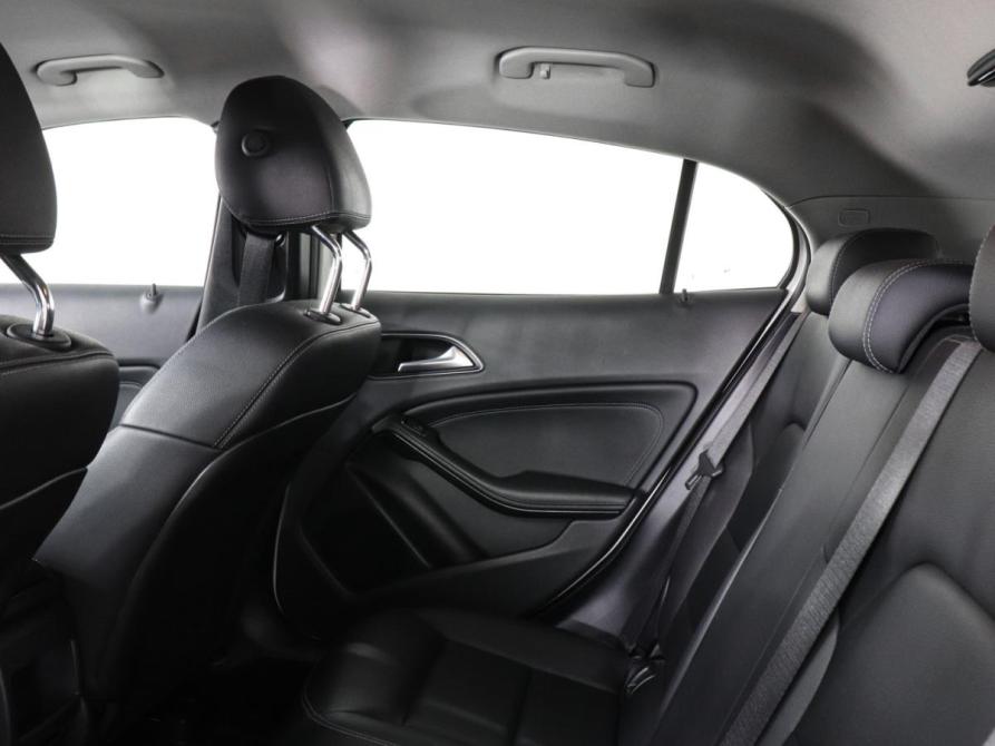 Mercedes-Benz GLA I (X156) Химки  - изображение 12