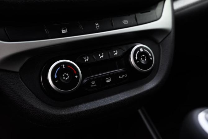 Lada (ВАЗ) Vesta I с пробегом 2018 года, цена 899 000 рублей, 118482 км, универсал, Автокод Объявления