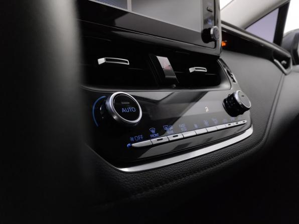 Toyota Corolla XII (E210) с пробегом 2020 года, цена 2 099 000 рублей, 93460 км, седан, Автокод Объявления