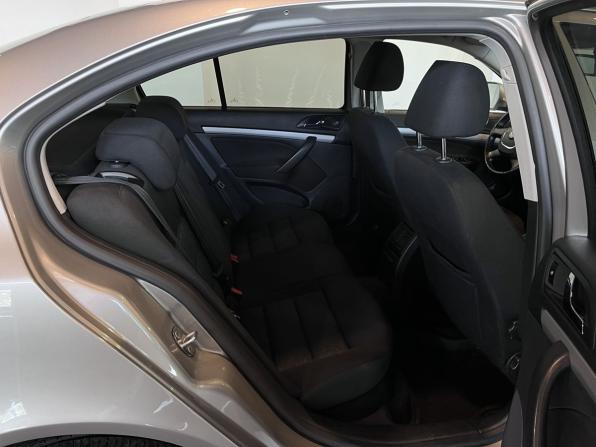 Skoda Octavia II (A5) Рестайлинг с пробегом 2013 года, цена 900 000 рублей, 185535 км, лифтбек, Автокод Объявления
