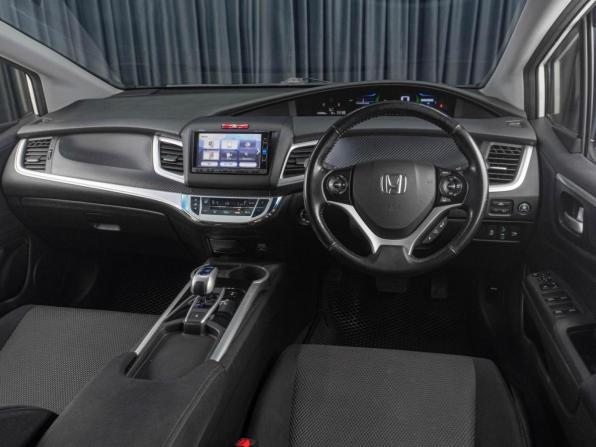 Honda Jade I с пробегом 2015 года, цена 1 499 000 рублей, 142000 км, компактвэн, Автокод Объявления