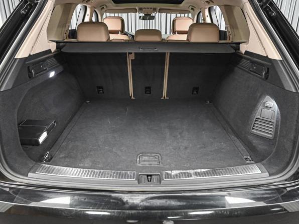 Volkswagen Touareg III с пробегом 2022 года, цена 6 499 000 рублей, 32084 км, внедорожник, Автокод Объявления