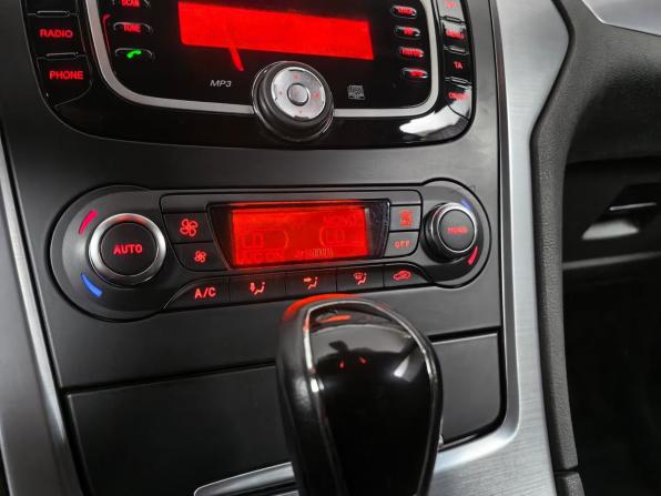 Ford Mondeo IV Рестайлинг с пробегом 2011 года, цена 1 111 000 рублей, 81177 км, седан, Автокод Объявления