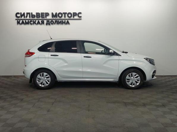 Lada (ВАЗ) XRAY I с пробегом 2018 года, цена 670 000 рублей, 176078 км, хэтчбек, Автокод Объявления