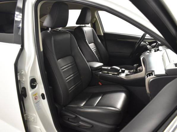 Lexus NX I с пробегом 2016 года, цена 2 393 900 рублей, 149189 км, внедорожник, Автокод Объявления