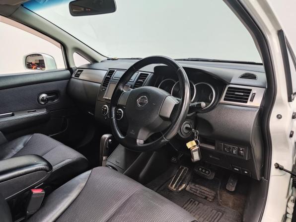 Nissan Tiida I с пробегом 2006 года, цена 480 000 рублей, 328557 км, хэтчбек, Автокод Объявления