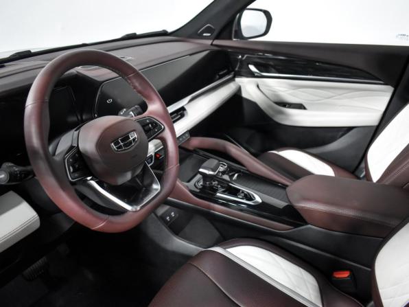 Geely Monjaro I с пробегом 2024 года, цена 3 599 000 рублей, 11942 км, внедорожник, Автокод Объявления