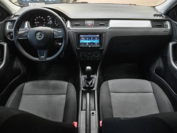 Skoda Rapid I с пробегом 2014 года, цена 790 000 рублей, 205000 км, лифтбек, Автокод Объявления