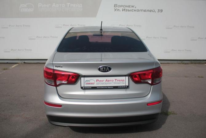 Kia Rio III Рестайлинг с пробегом 2016 года, цена 950 000 рублей, 178209 км, седан, Автокод Объявления