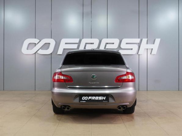 Skoda Superb II с пробегом 2012 года, цена 1 219 000 рублей, 214980 км, лифтбек, Автокод Объявления