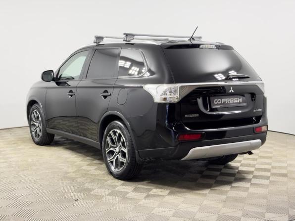 Mitsubishi Outlander III Рестайлинг с пробегом 2014 года, цена 1 670 200 рублей, 113760 км, внедорожник, Автокод Объявления