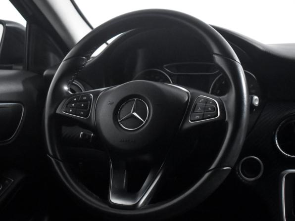 Mercedes-Benz GLA I (X156) Рестайлинг с пробегом 2017 года, цена 1 650 000 рублей, 139124 км, внедорожник, Автокод Объявления