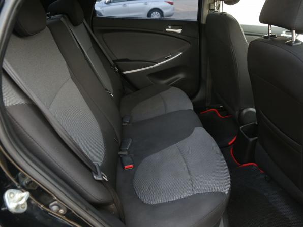 Hyundai Solaris I с пробегом 2012 года, цена 585 000 рублей, 197000 км, седан, Автокод Объявления