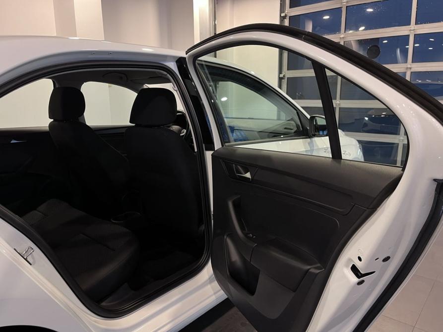 Volkswagen Polo VI Чебоксары  - изображение 16