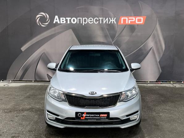 Kia Rio III Рестайлинг с пробегом 2015 года, цена 950 000 рублей, 135700 км, седан, Автокод Объявления