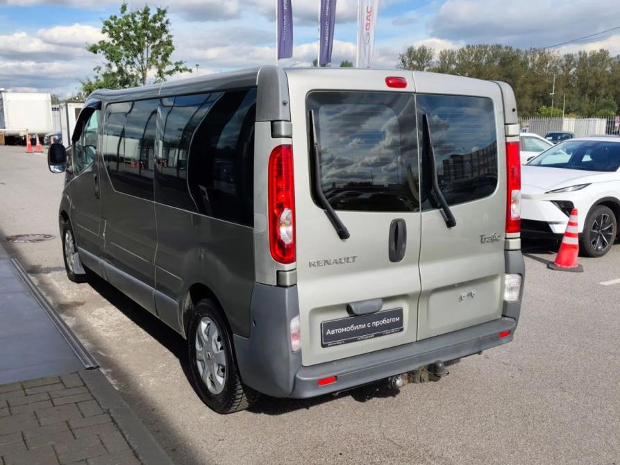 Renault Trafic II Рестайлинг Санкт-Петербург  - изображение 8