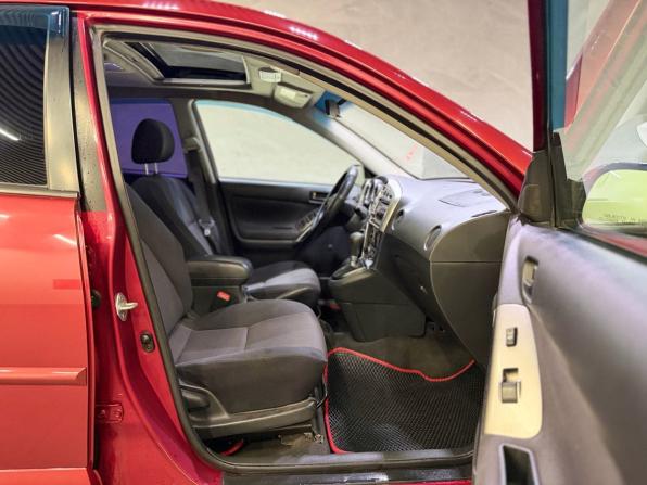 Pontiac Vibe I с пробегом 2004 года, цена 249 000 рублей, 224402 км, хэтчбек, Автокод Объявления