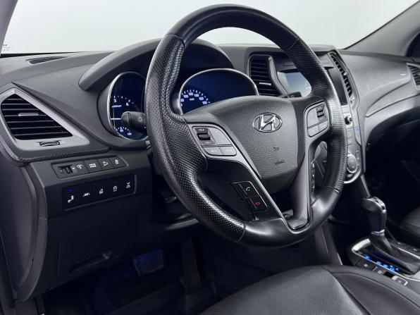 Hyundai Santa Fe III Рестайлинг с пробегом 2018 года, цена 2 440 000 рублей, 130140 км, внедорожник, Автокод Объявления