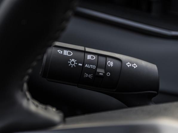Toyota RAV4 VI (XA60) с пробегом 2026 года, цена 4 377 000 рублей, 3301 км, внедорожник, Автокод Объявления