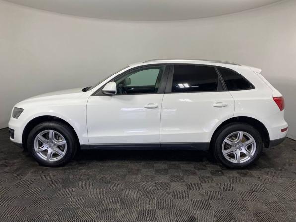 Audi Q5 I (8R) с пробегом 2011 года, цена 1 390 000 рублей, 181235 км, внедорожник, Автокод Объявления