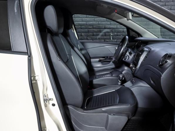Renault Kaptur I с пробегом 2019 года, цена 1 230 000 рублей, 219155 км, внедорожник, Автокод Объявления