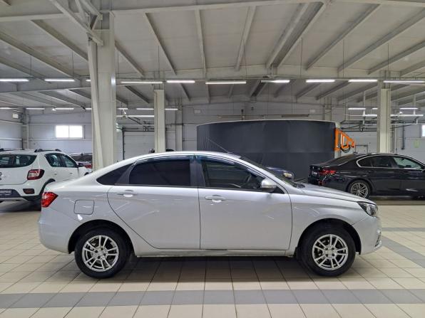 Lada (ВАЗ) Vesta I с пробегом 2020 года, цена 940 000 рублей, 128110 км, седан, Автокод Объявления