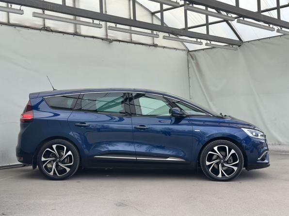Renault Scenic IV с пробегом 2019 года, цена 1 597 000 рублей, 193595 км, компактвэн, Автокод Объявления