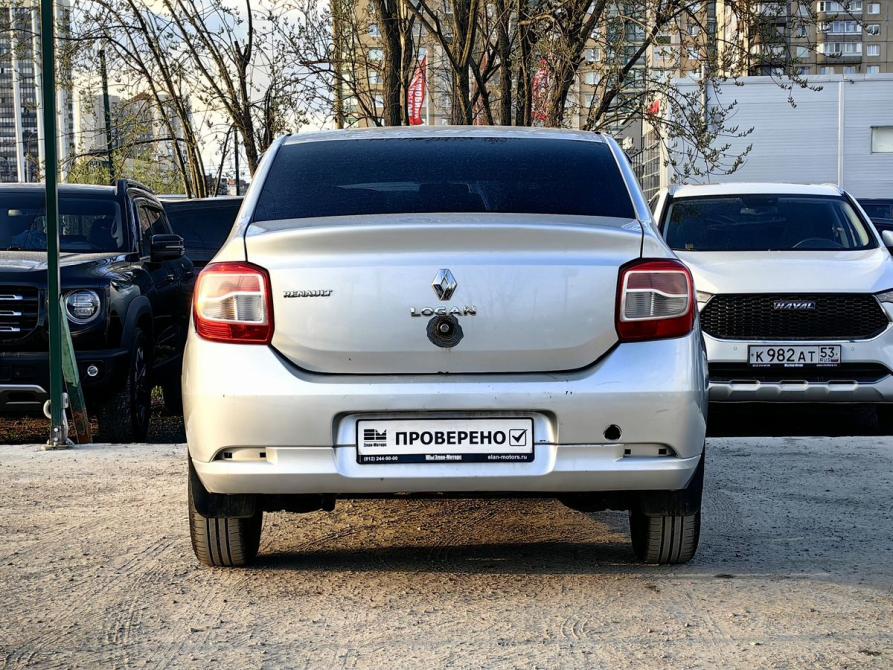 Renault Logan II Санкт-Петербург  - изображение 7