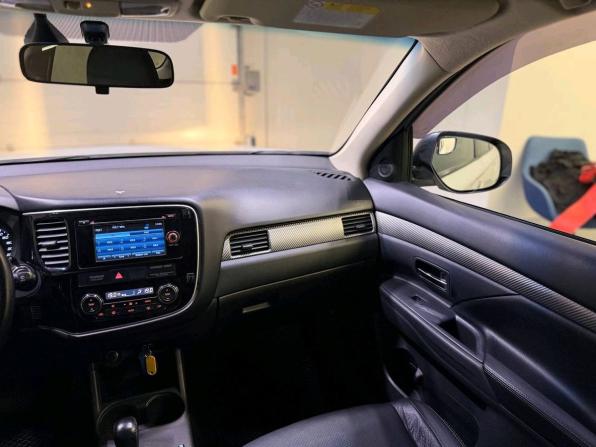 Mitsubishi Outlander III с пробегом 2014 года, цена 1 319 000 рублей, 120642 км, внедорожник, Автокод Объявления