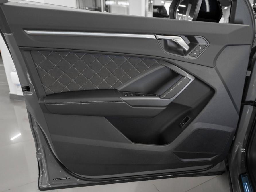 Audi Q3 II (F3) Москва  - изображение 18