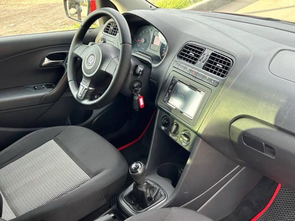 Volkswagen Polo V с пробегом 2012 года, цена 800 000 рублей, 234000 км, седан, Автокод Объявления