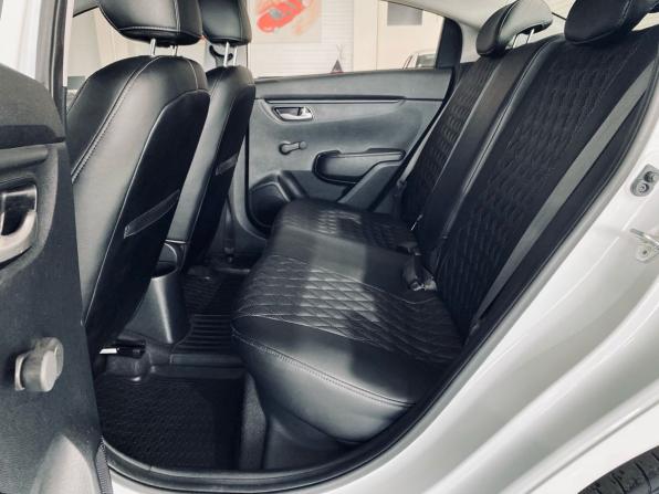 Kia Rio IV с пробегом 2018 года, цена 1 300 000 рублей, 121000 км, седан, Автокод Объявления