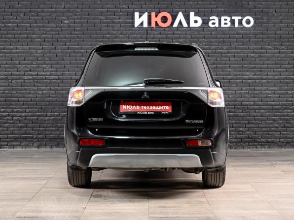 Mitsubishi Outlander III Рестайлинг с пробегом 2014 года, цена 1 480 000 рублей, 253978 км, внедорожник, Автокод Объявления