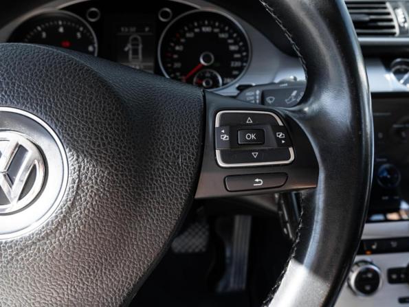 Volkswagen Passat CC I Рестайлинг с пробегом 2013 года, цена 1 272 000 рублей, 268891 км, седан, Автокод Объявления
