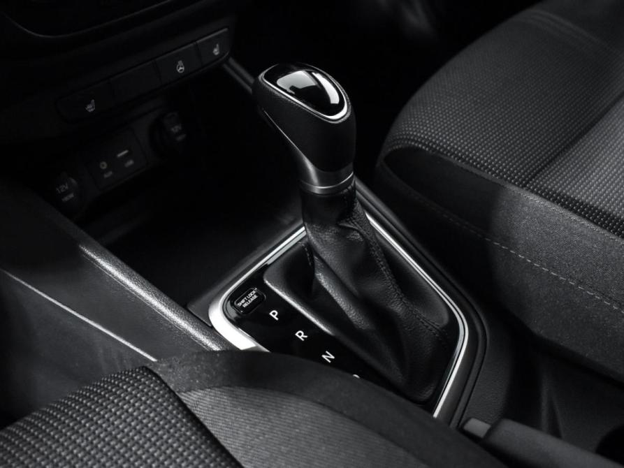 Hyundai Solaris II Санкт-Петербург  - изображение 12