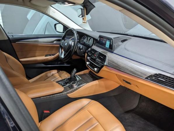 BMW 5 серии VII (G30/G31/G38) с пробегом 2018 года, цена 3 320 000 рублей, 125192 км, седан, Автокод Объявления
