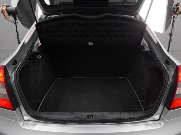 Skoda Octavia II (A5) Рестайлинг с пробегом 2012 года, цена 954 000 рублей, 208938 км, лифтбек, Автокод Объявления