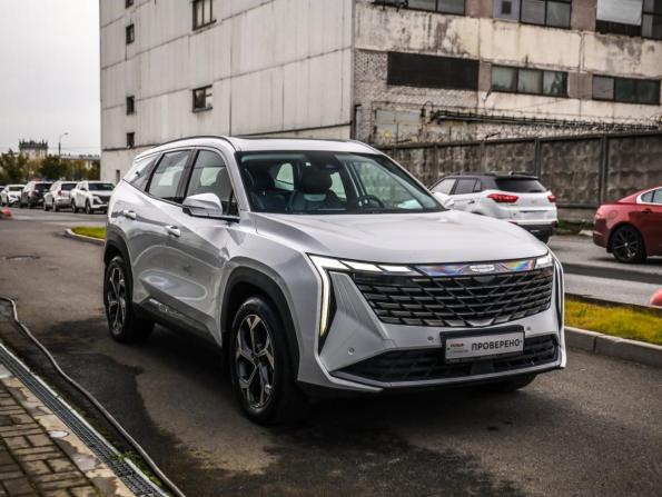 Geely Atlas II с пробегом 2023 года, цена 2 449 777 рублей, 62200 км, внедорожник, Автокод Объявления