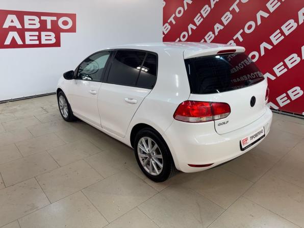 Volkswagen Golf VI с пробегом 2011 года, цена 799 000 рублей, 247638 км, хэтчбек, Автокод Объявления