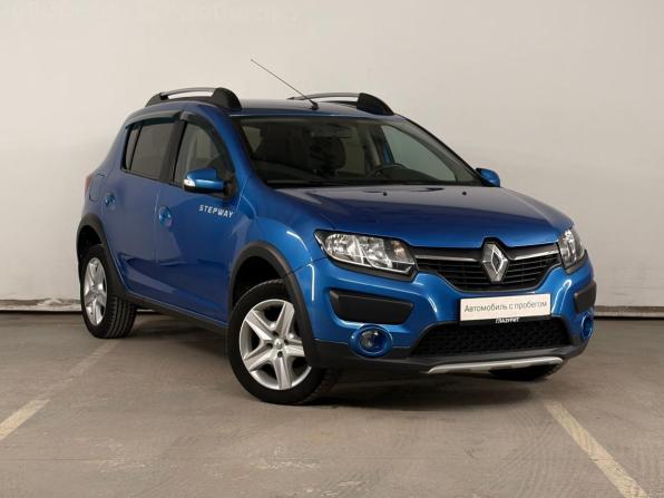 Renault Sandero II с пробегом 2018 года, цена 1 080 000 рублей, 91545 км, хэтчбек, Автокод Объявления
