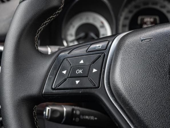 Mercedes-Benz GLK-Класс I (X204) Рестайлинг с пробегом 2013 года, цена 1 660 000 рублей, 241847 км, внедорожник, Автокод Объявления