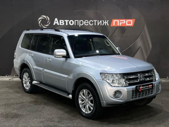 Mitsubishi Pajero IV Рестайлинг 1 с пробегом 2014 года, цена 2 075 000 рублей, 267613 км, внедорожник, Автокод Объявления