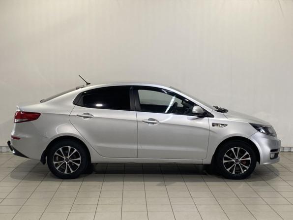 Kia Rio III Рестайлинг с пробегом 2015 года, цена 828 000 рублей, 207836 км, седан, Автокод Объявления