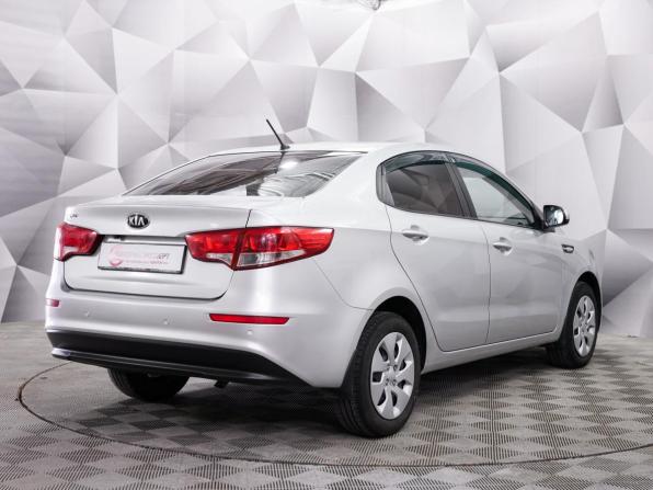 Kia Rio III Рестайлинг с пробегом 2016 года, цена 948 000 рублей, 192000 км, седан, Автокод Объявления