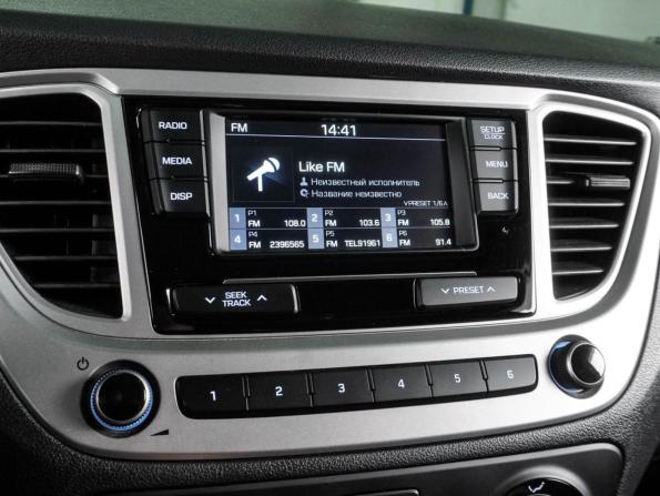 Hyundai Solaris II с пробегом 2019 года, цена 1 399 000 рублей, 101268 км, седан, Автокод Объявления