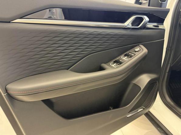 Новый Geely Coolray I Рестайлинг 2 2026 года, цена 2 774 990 рублей, внедорожник, Автокод Объявления