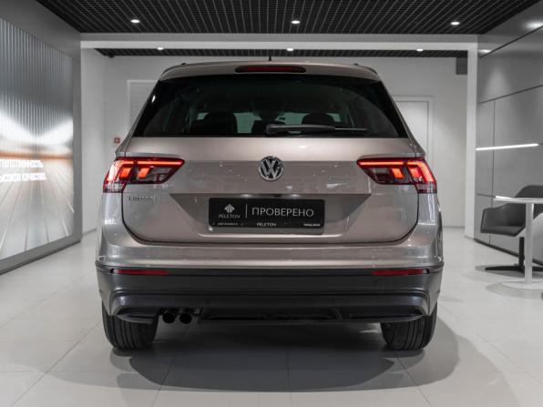 Volkswagen Tiguan II с пробегом 2019 года, цена 2 330 000 рублей, 98129 км, внедорожник, Автокод Объявления