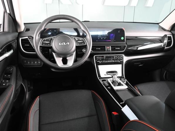 Kia Seltos II с пробегом 2026 года, цена 3 099 000 рублей, 16 км, внедорожник, Автокод Объявления