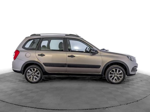 Lada (ВАЗ) Granta I Рестайлинг с пробегом 2022 года, цена 875 000 рублей, 31467 км, универсал, Автокод Объявления